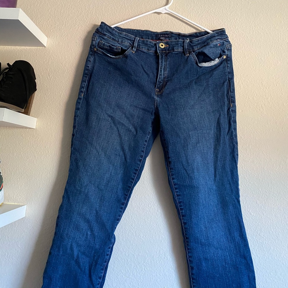 TOMMY HILFIGER JEANS